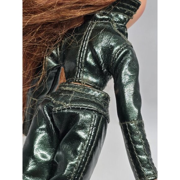 Bratz dynamite Meygan Doll With Outfit And Shoes- Not Complete - Picture 10 of 16